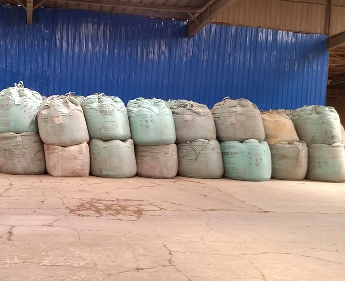 鈣基膨潤土 (2)